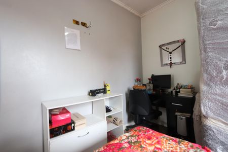 Casa à venda com 170m², 3 quartos e 4 vagasQuarto 2