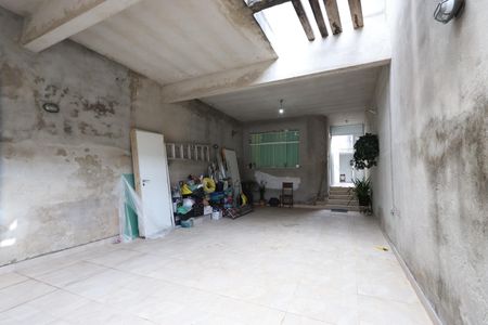 Casa à venda com 170m², 3 quartos e 4 vagasGaragem