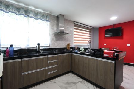 Casa à venda com 170m², 3 quartos e 4 vagasCozinha