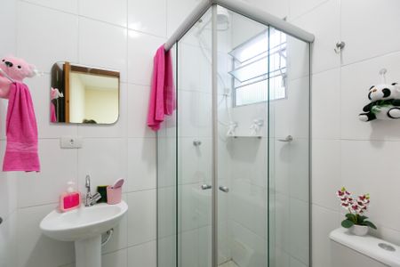 Casa de condomínio à venda com 90m², 2 quartos e 1 vagaBanheiro da Suíte 1