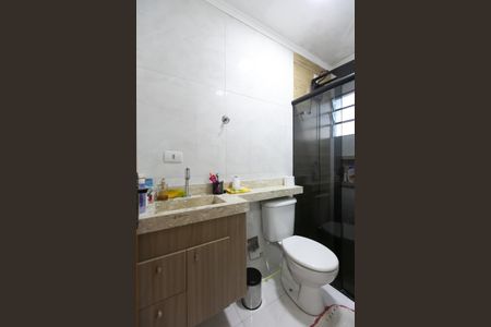 Casa de condomínio à venda com 90m², 2 quartos e 1 vagaBanheiro da Suíte 2