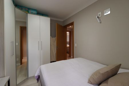 Apartamento à venda com 118m², 3 quartos e 2 vagasQuarto