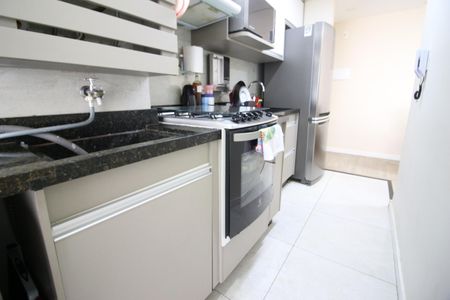 Apartamento à venda com 50m², 2 quartos e 1 vagaCozinha e Área de Serviço