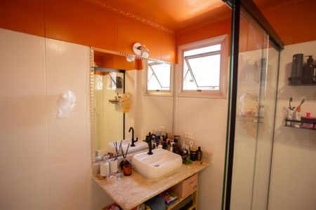 Apartamento à venda com 92m², 2 quartos e 1 vaga Apartamento à venda com 92m², 2 quartos e 1 vagaBanheiro