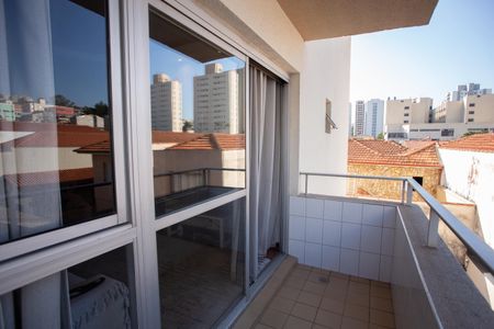 Apartamento à venda com 92m², 2 quartos e 1 vaga Apartamento à venda com 92m², 2 quartos e 1 vagaVaranda