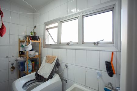 Apartamento à venda com 92m², 2 quartos e 1 vaga Apartamento à venda com 92m², 2 quartos e 1 vagaÁrea de Serviço