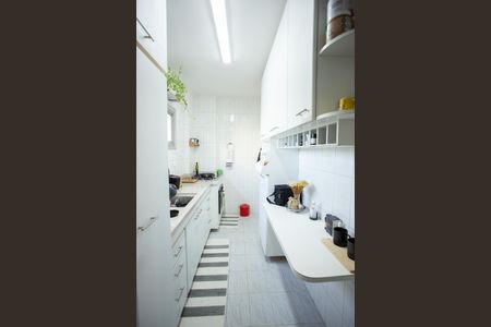 Apartamento à venda com 92m², 2 quartos e 1 vaga Apartamento à venda com 92m², 2 quartos e 1 vagaCozinha