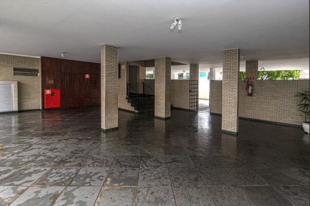 Apartamento à venda com 75m², 3 quartos e 1 vaga Apartamento à venda com 75m², 3 quartos e 1 vagaÁrea Comum