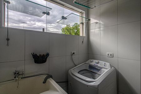 Apartamento à venda com 75m², 3 quartos e 1 vaga Apartamento à venda com 75m², 3 quartos e 1 vagaÁrea de Serviço