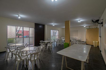 Apartamento à venda com 75m², 3 quartos e 1 vaga Apartamento à venda com 75m², 3 quartos e 1 vagaÁrea Comum