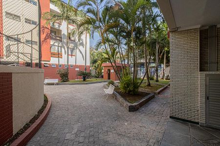 Apartamento à venda com 75m², 3 quartos e 1 vaga Apartamento à venda com 75m², 3 quartos e 1 vagaÁrea Comum