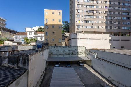 Apartamento à venda com 90m², 2 quartos e 1 vaga Apartamento à venda com 90m², 2 quartos e 1 vagaVista do Quarto 1
