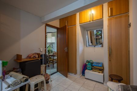 Apartamento à venda com 90m², 2 quartos e 1 vaga Apartamento à venda com 90m², 2 quartos e 1 vagaQuarto de Serviço