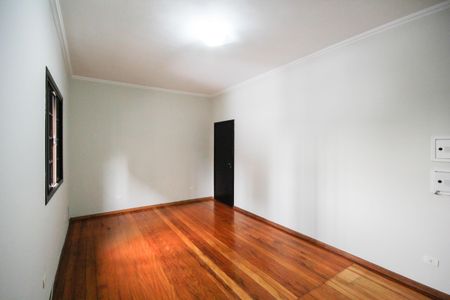 Casa para alugar com 300m², 3 quartos e 2 vagas Casa para alugar com 300m², 3 quartos e 2 vagasQuarto 1