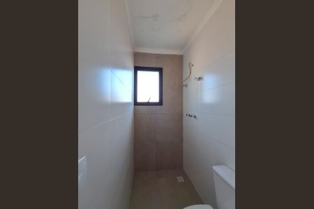 Casa à venda com 212m², 3 quartos e 4 vagasBanheiro Quarto 1