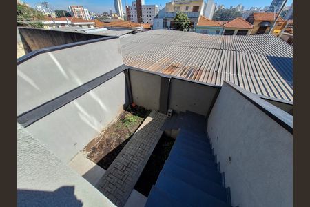 Casa à venda com 212m², 3 quartos e 4 vagasQuintal