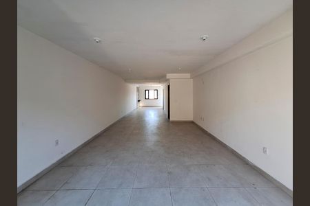 Casa à venda com 212m², 3 quartos e 4 vagasGaragem