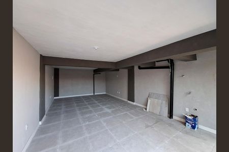 Casa à venda com 212m², 3 quartos e 4 vagas Casa à venda com 212m², 3 quartos e 4 vagasSalão