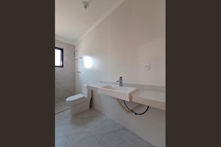 Casa à venda com 212m², 3 quartos e 4 vagas Casa à venda com 212m², 3 quartos e 4 vagasBanheiro da Suíte 3