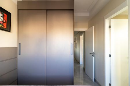 Apartamento à venda com 141m², 3 quartos e 2 vagas Apartamento à venda com 141m², 3 quartos e 2 vagasSuíte 2