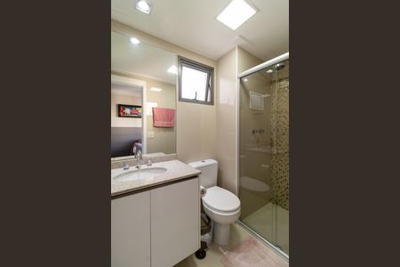 Apartamento à venda com 141m², 3 quartos e 2 vagas Apartamento à venda com 141m², 3 quartos e 2 vagasBanheiro da Suíte 2