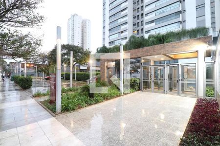 Apartamento à venda com 141m², 3 quartos e 2 vagas Apartamento à venda com 141m², 3 quartos e 2 vagasFachada