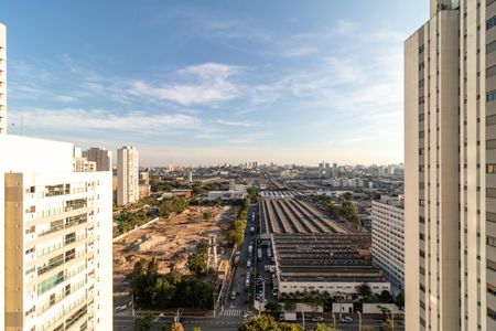Apartamento à venda com 141m², 3 quartos e 2 vagas Apartamento à venda com 141m², 3 quartos e 2 vagasVista da Suíte 3