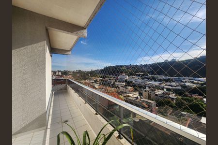 Apartamento à venda com 92m², 3 quartos e 2 vagas Apartamento à venda com 92m², 3 quartos e 2 vagasVaranda