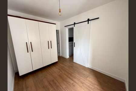 Apartamento à venda com 94m², 2 quartos e 3 vagas Apartamento à venda com 94m², 2 quartos e 3 vagasSuíte 1
