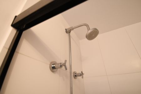 Apartamento à venda com 94m², 2 quartos e 3 vagasBanheiro da Suíte 1