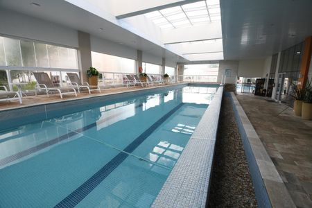 Apartamento à venda com 94m², 2 quartos e 3 vagasÁrea comum - Piscina Aquecida