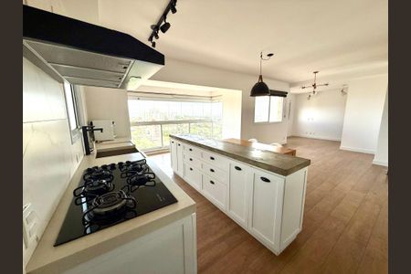 Apartamento à venda com 94m², 2 quartos e 3 vagas Apartamento à venda com 94m², 2 quartos e 3 vagasCozinha