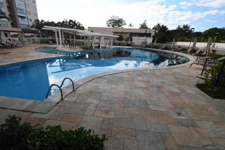 Apartamento à venda com 94m², 2 quartos e 3 vagasÁrea comum - Piscina