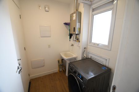 Apartamento à venda com 94m², 2 quartos e 3 vagasÁrea de Serviço