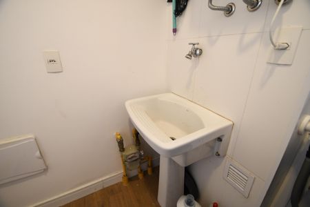 Apartamento à venda com 94m², 2 quartos e 3 vagasÁrea de Serviço