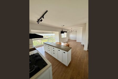 Apartamento à venda com 94m², 2 quartos e 3 vagas Apartamento à venda com 94m², 2 quartos e 3 vagasCozinha