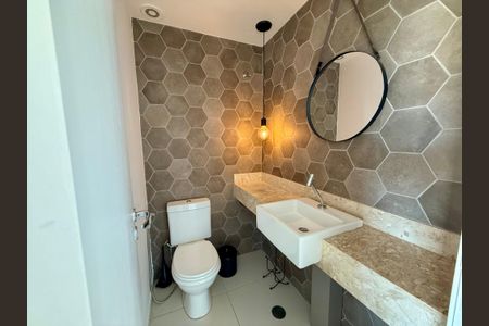 Apartamento à venda com 94m², 2 quartos e 3 vagas Apartamento à venda com 94m², 2 quartos e 3 vagasLavabo