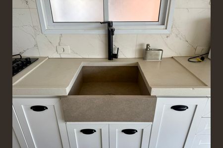 Apartamento à venda com 94m², 2 quartos e 3 vagas Apartamento à venda com 94m², 2 quartos e 3 vagasCozinha