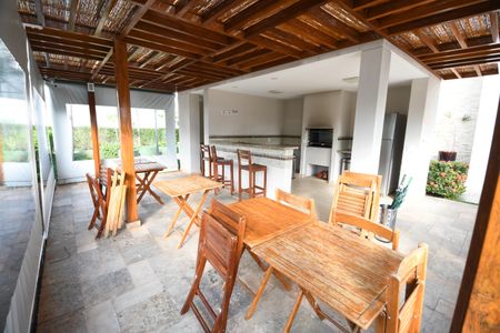 Apartamento à venda com 94m², 2 quartos e 3 vagasÁrea comum - Churrasqueira