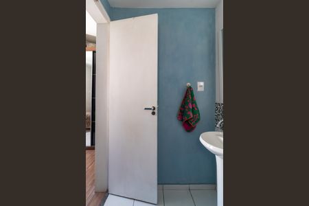 Apartamento à venda com 70m², 2 quartos e 2 vagas Apartamento à venda com 70m², 2 quartos e 2 vagasBanheiro da Suíte