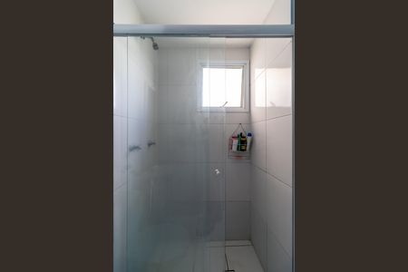 Apartamento à venda com 70m², 2 quartos e 2 vagas Apartamento à venda com 70m², 2 quartos e 2 vagasBanheiro da Suíte