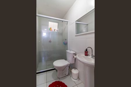 Apartamento à venda com 70m², 2 quartos e 2 vagas Apartamento à venda com 70m², 2 quartos e 2 vagasBanheiro Social
