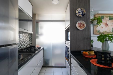 Apartamento à venda com 70m², 2 quartos e 2 vagas Apartamento à venda com 70m², 2 quartos e 2 vagasCozinha