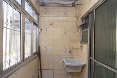 Apartamento à venda com 55m², 2 quartos e 1 vaga Apartamento à venda com 55m², 2 quartos e 1 vagaÁrea de Serviço