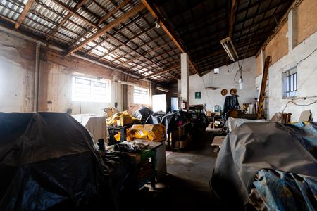 Casa à venda com 732m², 5 quartos e 6 vagas Casa à venda com 732m², 5 quartos e 6 vagasGalpão