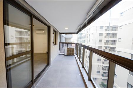 Apartamento à venda com 95m², 2 quartos e 1 vaga Apartamento à venda com 95m², 2 quartos e 1 vagaVaranda da Sala