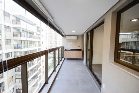 Apartamento à venda com 95m², 2 quartos e 1 vaga Apartamento à venda com 95m², 2 quartos e 1 vagaVaranda da Sala