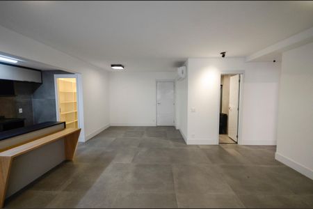 Apartamento à venda com 95m², 2 quartos e 1 vaga Apartamento à venda com 95m², 2 quartos e 1 vagaSala