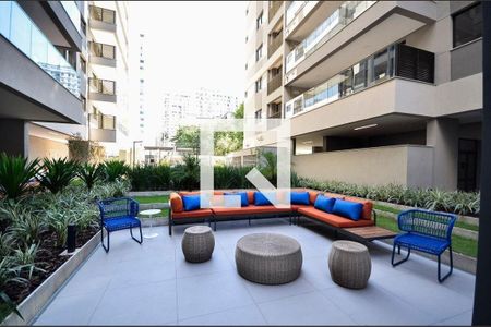 Apartamento à venda com 95m², 2 quartos e 1 vaga Apartamento à venda com 95m², 2 quartos e 1 vagaÁrea externa