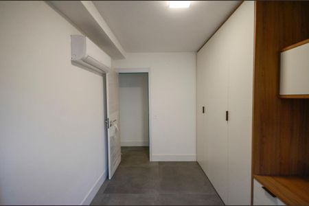 Apartamento à venda com 95m², 2 quartos e 1 vaga Apartamento à venda com 95m², 2 quartos e 1 vagaQuarto